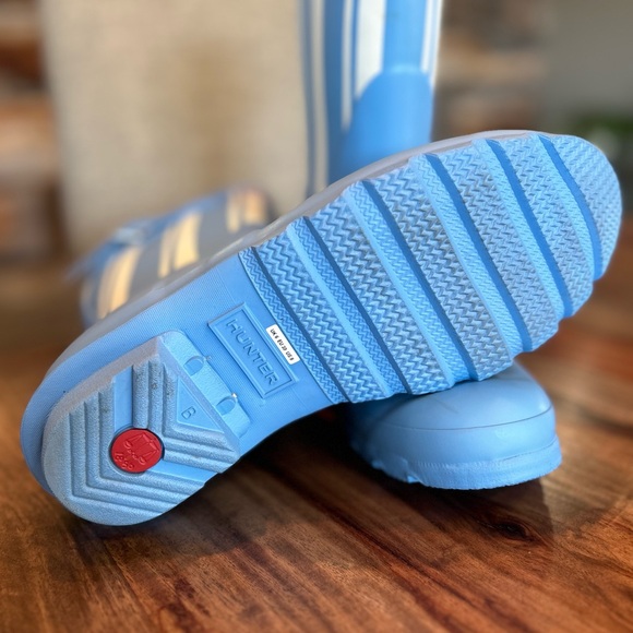 Hunter rain boots size 8 women - Picture 3 of 6